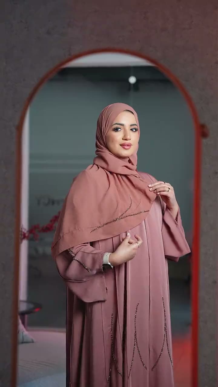 Abaya Boutique, 1
