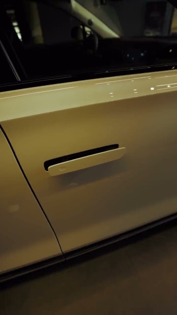 Hongqi, 1